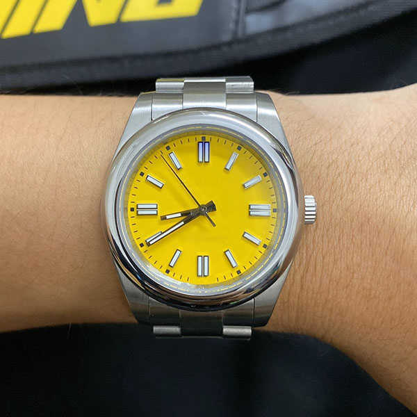 ST9 Steel Watch Fixed Domed Bezel 36MM Yellow Dial Automatic Mechanical R Series Brilliant Mens Watches Luminous Hands and Markers Watch No
ST9 Steel Watch Fixed Domed Bezel 36MM Yellow Dial Automatic Mechanical R Series Brilliant Mens Watches Luminous Hands and Markers Watch No