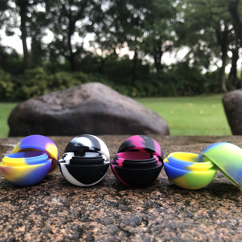 Ball Shape smoking Nonstick Silicone Stash Jar For Wax Portable Colorful Container Oil Jar glass filter tip
Ball Shape smoking Nonstick Silicone Stash Jar For Wax Portable Colorful Container Oil Jar glass filter tip