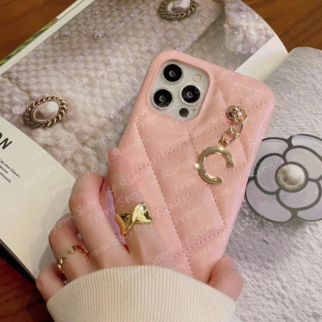 Official Designer Phone Cases for iPhone 14 13 12 11 Pro max 14promax 14 Pro 13Pro 12pro 11Pro X XR XS 7 8 Plus Luxury Brand Fashion Leather Case Cover with logo box BD
Official Designer Phone Cases for iPhone 14 13 12 11 Pro max 14promax 14 Pro 13Pro 12pro 11Pro X XR XS 7 8 Plus Luxury Brand Fashion Leather Case Cover with logo box BD