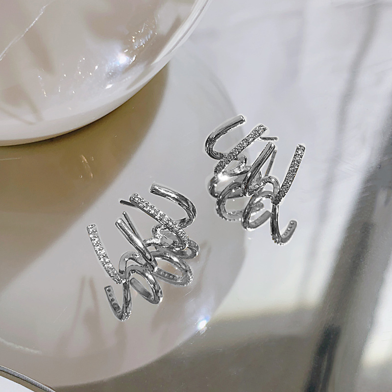 Luxury Clear Crystal 4 Claw Stud Earrings for Women Girls Personality Design 14K Gold Plated Diamond Earrings With Sterling Silver Needle With Jewelry