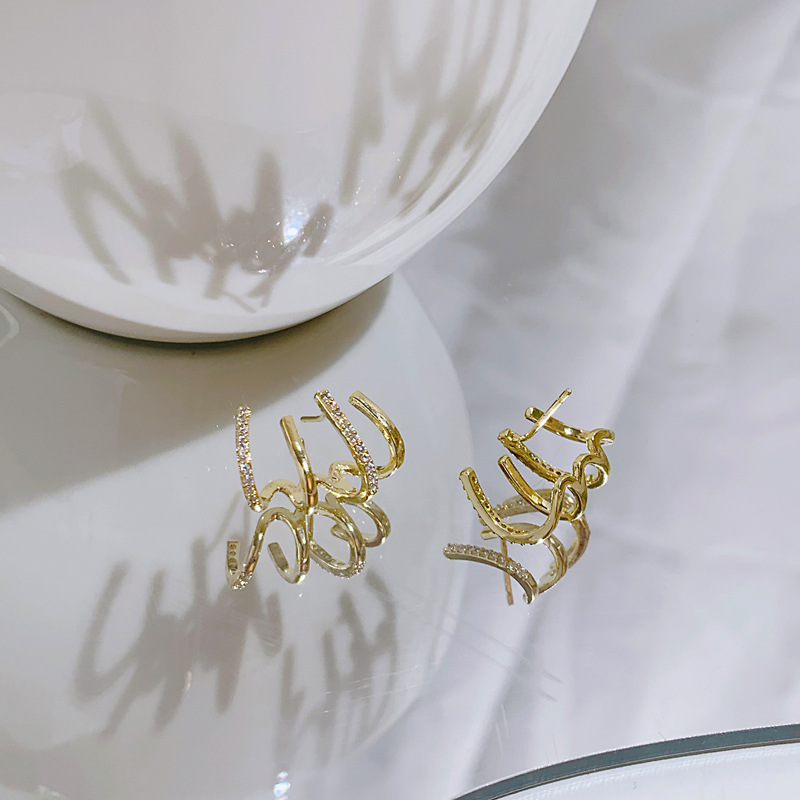 Luxury Clear Crystal 4 Claw Stud Earrings for Women Girls Personality Design 14K Gold Plated Diamond Earrings With Sterling Silver Needle With Jewelry
