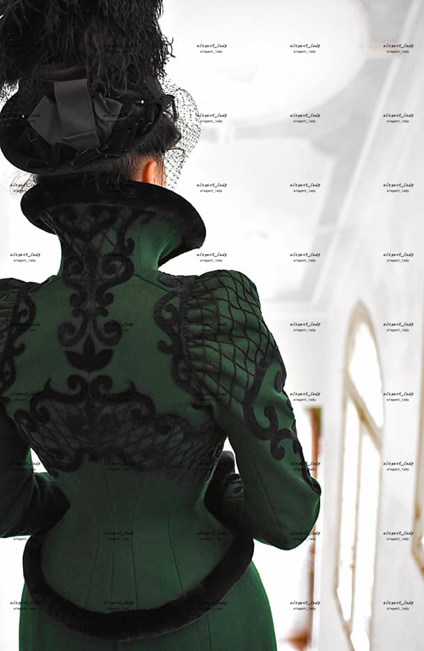 Hunter Green Mermaid Prom Dress with Long Sleeve winter High Neck Crimson Peak Edwardian Historical Costume Evening Gown Robes