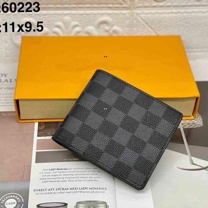 Zippy wallet luxury designer bags for women and mens classic big long but zipped wallet purse clutch handbag tote LVs, Reading
Zippy wallet luxury designer bags for women and mens classic big long but zipped wallet purse clutch handbag tote LVs, Reading