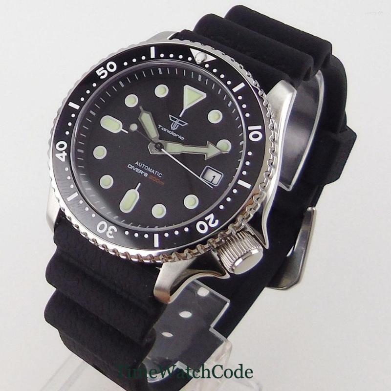 Wristwatches Japan NH35 Diving Men's Watch Black Dial Sapphire Crystal 200M Waterproof 41mm Date Window Rubber Strap Super Lume Screw, Sterile dial
Wristwatches Japan NH35 Diving Men's Watch Black Dial Sapphire Crystal 200M Waterproof 41mm Date Window Rubber Strap Super Lume Screw, Sterile dial