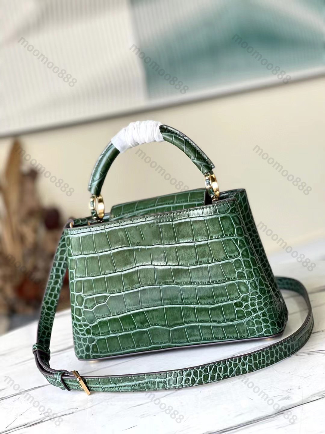 10A Top Tier Small Crocodile Capucines Bag Mirror Quality Womens Real Leather Envelope Luxury Designer Handbag Calfskin Green Purse Shoulder Gold Strap Box Bag, Green real leather
10A Top Tier Small Crocodile Capucines Bag Mirror Quality Womens Real Leather Envelope Luxury Designer Handbag Calfskin Green Purse Shoulder Gold Strap Box Bag, Green real leather