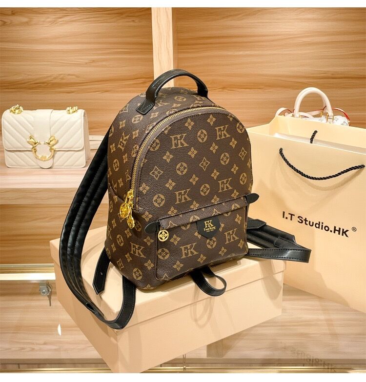 School Backpacks Classic Shoulder Bags Long wallets Small purses Ladies louiseitys viutonitys Wallet Messenger Bags Cosmetic Handbags, Black flower
School Backpacks Classic Shoulder Bags Long wallets Small purses Ladies louiseitys viutonitys Wallet Messenger Bags Cosmetic Handbags, Black flower