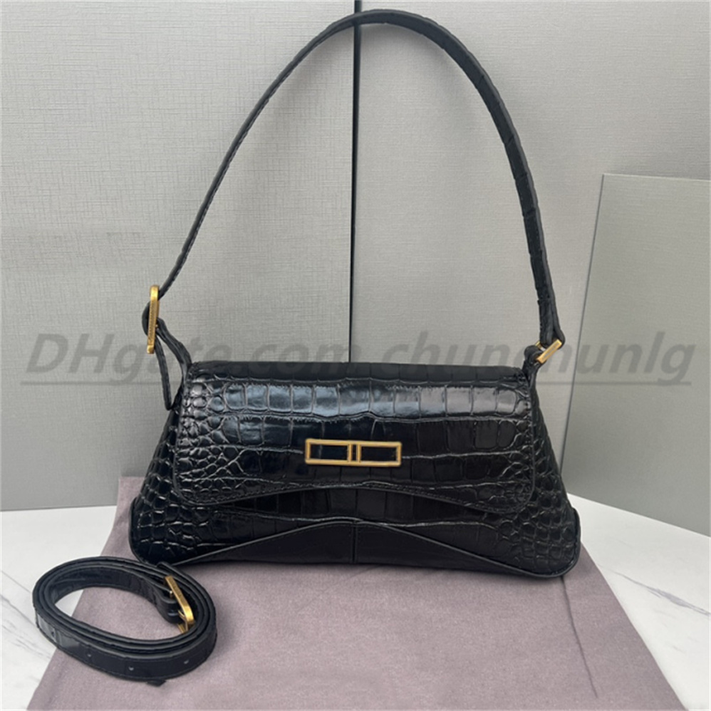 Top leather shoulder bag famous men's and women's handbag flip type straddle bag luxury designer women's fashion evening wear makeup bag business card Purse, Paper box
Top leather shoulder bag famous men's and women's handbag flip type straddle bag luxury designer women's fashion evening wear makeup bag business card Purse, Paper box