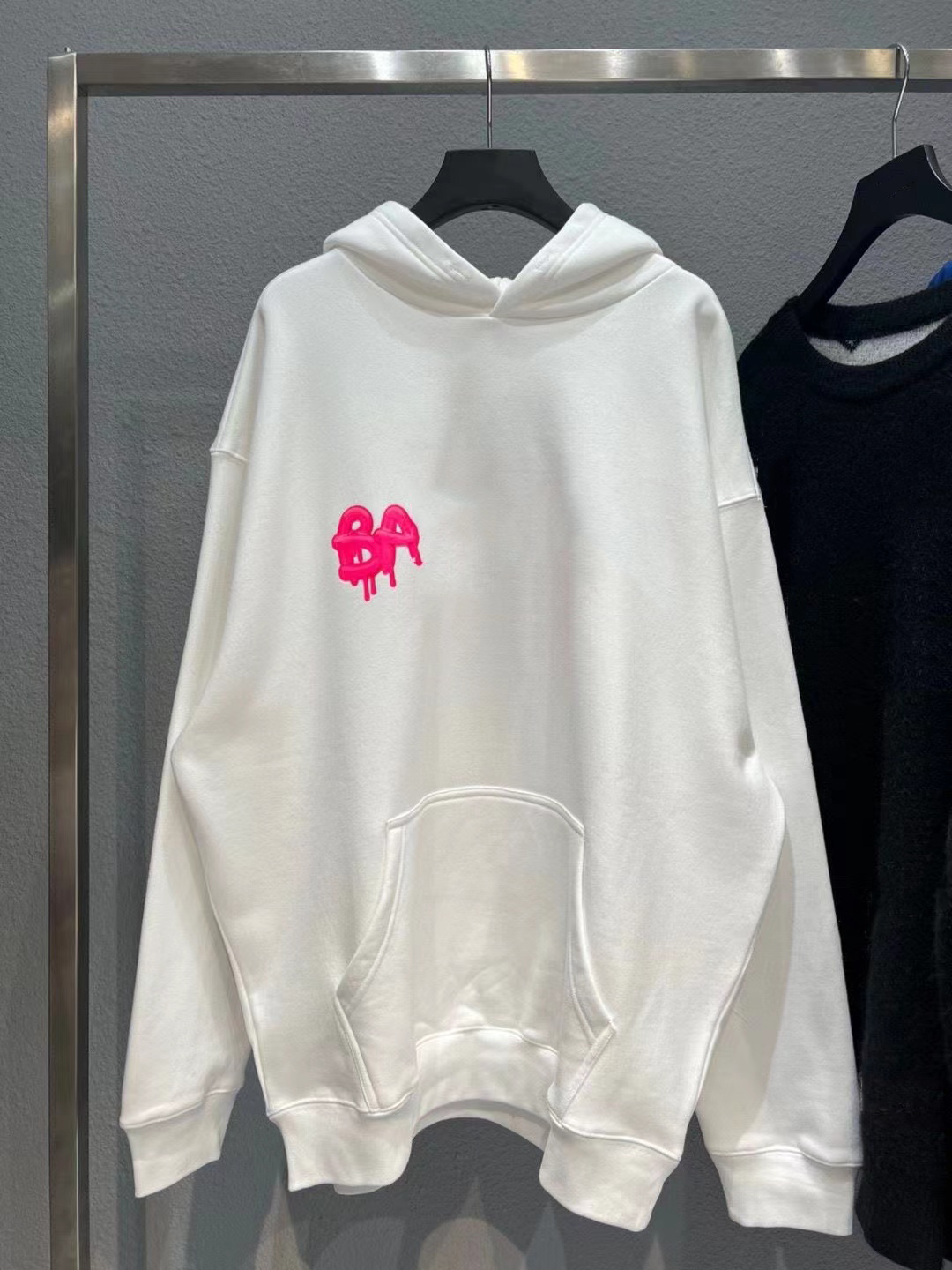 New Designer Mens Sweatshirts Womens Hoodies Men Fashion Sweatshirt Letter Print Pullovers Autumn Winter Hoodie Casual Tops fashionable coat
New Designer Mens Sweatshirts Womens Hoodies Men Fashion Sweatshirt Letter Print Pullovers Autumn Winter Hoodie Casual Tops fashionable coat