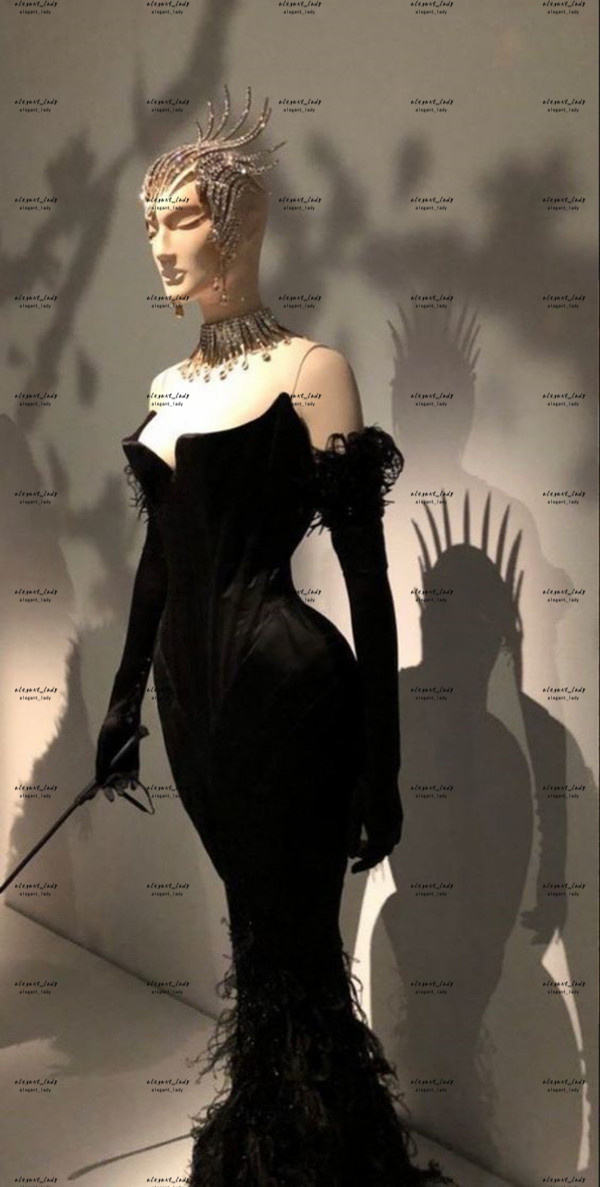 Black Sexy Mermaid Evening Formal Dresses with Long Sleeve Glove 2023 Stain Feather Sweetheart Pleated Arabic Prom Gown Dress