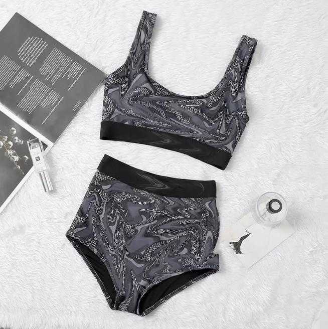Womens Designer Bikinis Fashion Girls Swimsuits Push up Swimwears Halter Low Waist Bandage Three-point Swimsuit Sexy Backless Bikini Set, Shipping fees
Womens Designer Bikinis Fashion Girls Swimsuits Push up Swimwears Halter Low Waist Bandage Three-point Swimsuit Sexy Backless Bikini Set, Shipping fees