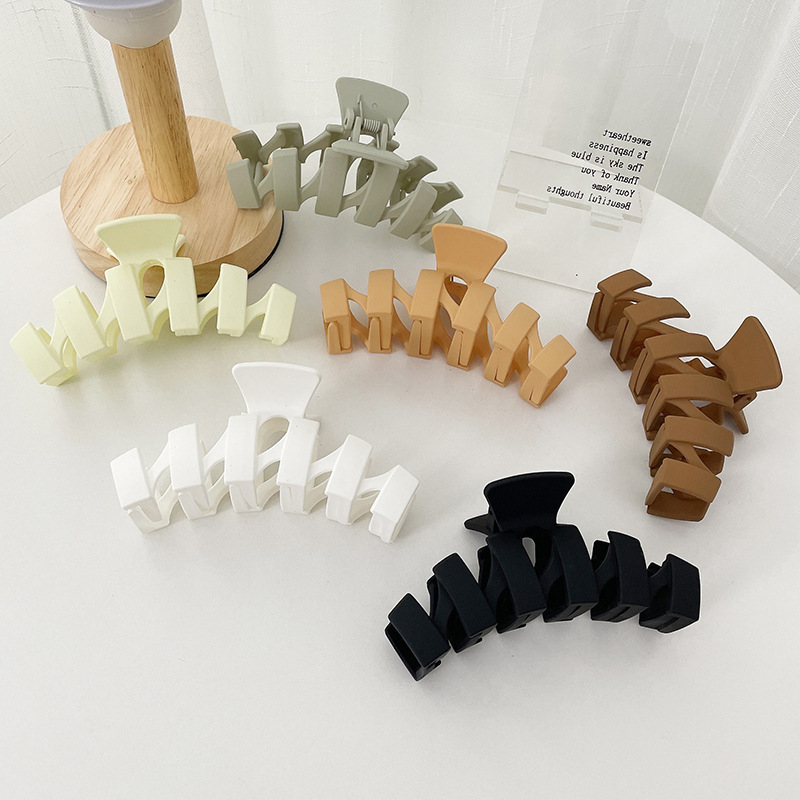 Large Ponytail Shark Hair Clip For Women Korean Claw Clip Thick Hair Soild Color Crab Hair Clip Barrettes
Large Ponytail Shark Hair Clip For Women Korean Claw Clip Thick Hair Soild Color Crab Hair Clip Barrettes