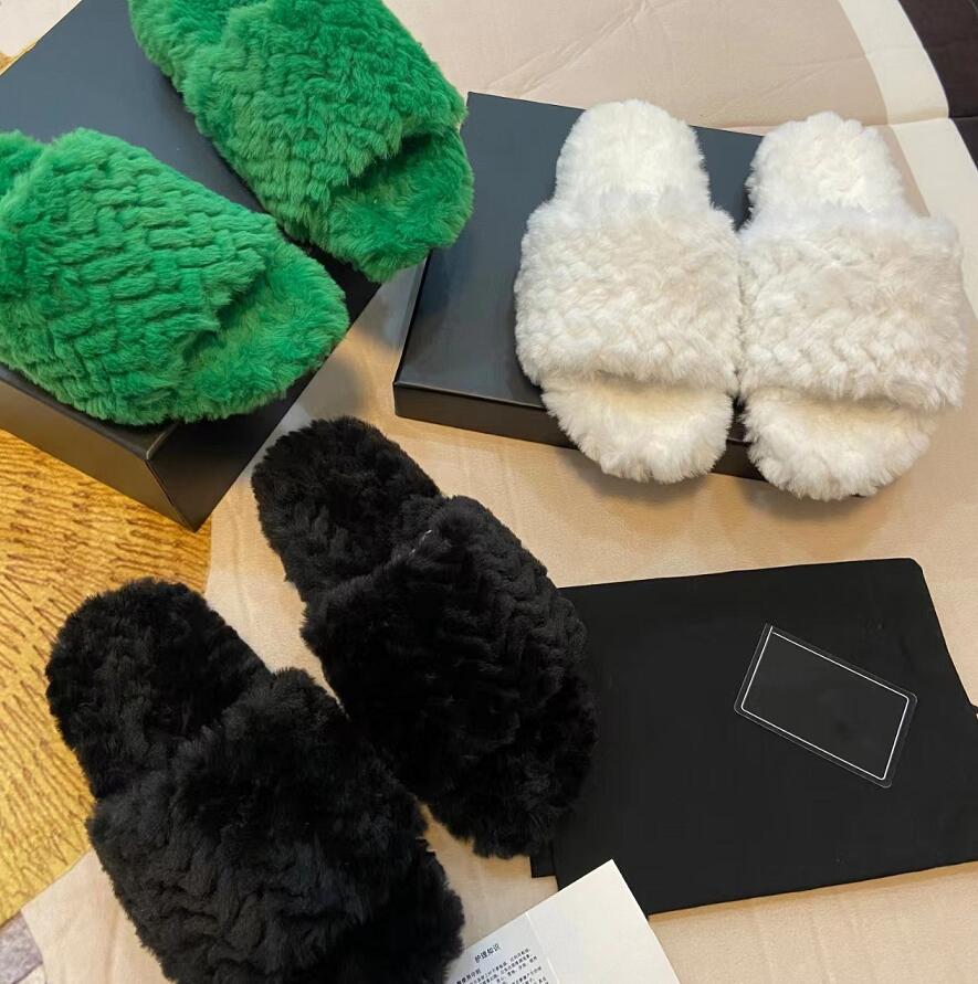 Winter Wool Flat Bottom Slippers Thick-Soled Warmth Sandals Designer Women Plush Fluffy Slipper Luxury Solid Color Leisure Furry Sandals, Not for individual sale
Winter Wool Flat Bottom Slippers Thick-Soled Warmth Sandals Designer Women Plush Fluffy Slipper Luxury Solid Color Leisure Furry Sandals, Not for individual sale