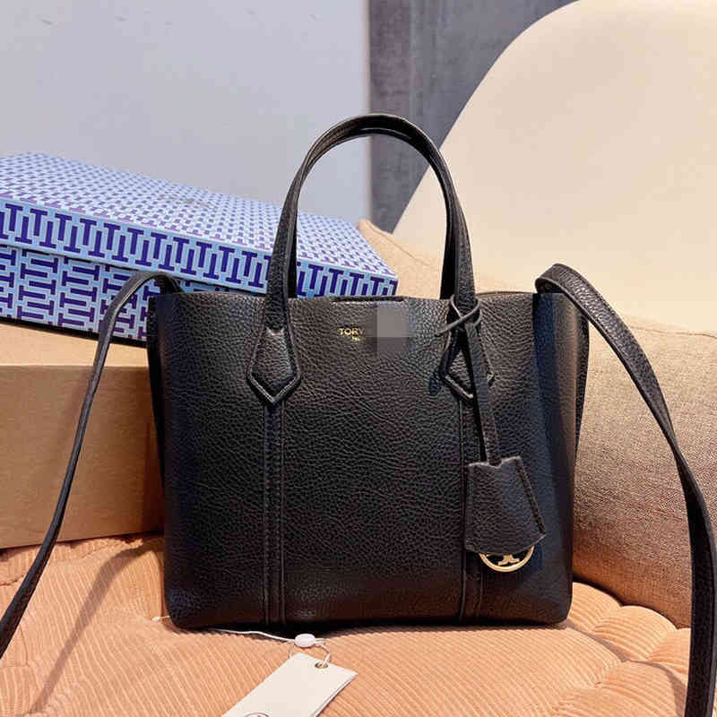 Designer Burchs Handbags Torys Tote bag TB luxuries designers women crossbody Handbag Shoulder totes bags purses wallet RVYA
Designer Burchs Handbags Torys Tote bag TB luxuries designers women crossbody Handbag Shoulder totes bags purses wallet RVYA