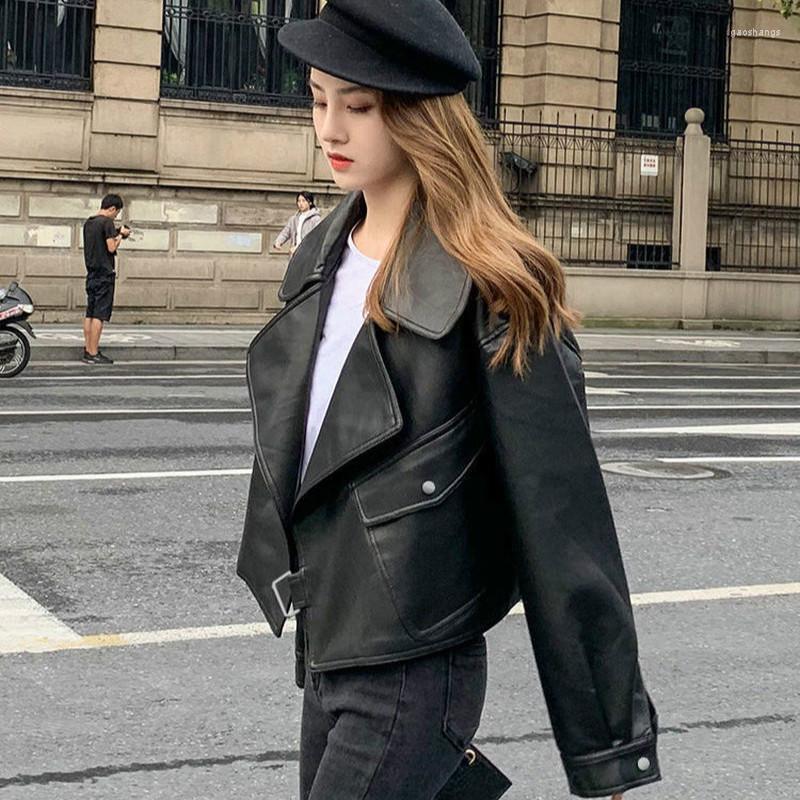 Women' Leather Loose Women PU Jacket Motorcycle Punk Faux Overcoat Rivet Zipper Black Lapel Street Girls Winter Outerwear Autumn 2022
Women' Leather Loose Women PU Jacket Motorcycle Punk Faux Overcoat Rivet Zipper Black Lapel Street Girls Winter Outerwear Autumn 2022