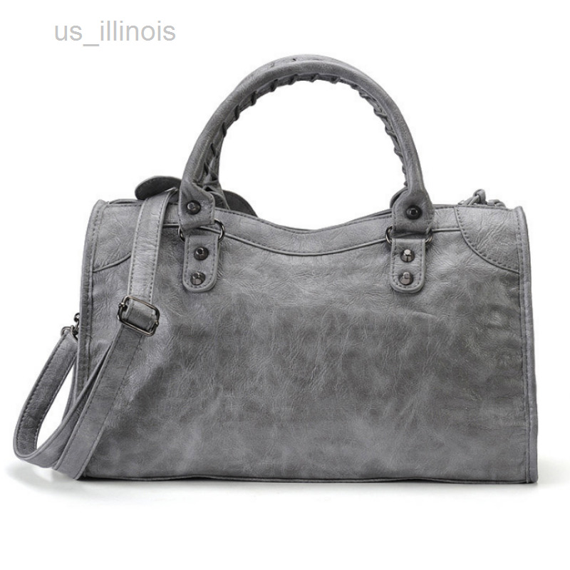 Evening Bags Luxury Handbags Women Bags Designer Soft Pu Leather Tassel Motor Bag Ladies Chic Stylish Crossbody Shoulder Bag For Female L220913, Dbu
Evening Bags Luxury Handbags Women Bags Designer Soft Pu Leather Tassel Motor Bag Ladies Chic Stylish Crossbody Shoulder Bag For Female L220913, Dbu