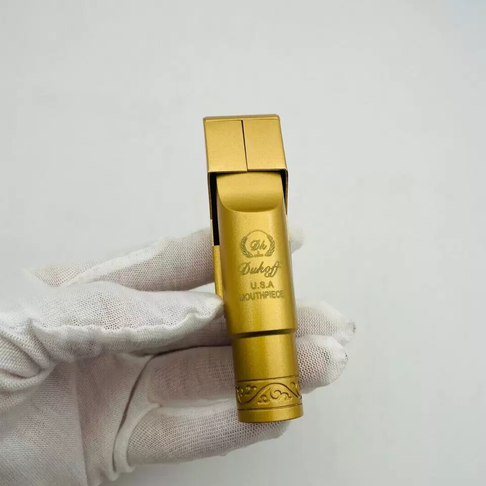 Metal Mouthpiece Professional Tenor Soprano Alto Saxophone Mouthpiece Gold Plating Sax Mouth Pieces Accessories
Metal Mouthpiece Professional Tenor Soprano Alto Saxophone Mouthpiece Gold Plating Sax Mouth Pieces Accessories