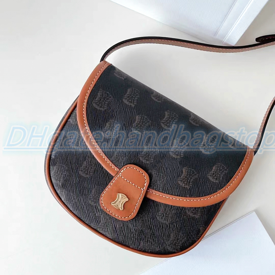 Luxurys Designers tote TEEN Shoulder Bag TRIOMPHE BESACE smooth leather metal sign Women's men clutch flap crossbody Adjustable fashion straps Evening handbag Bags, Carton
Luxurys Designers tote TEEN Shoulder Bag TRIOMPHE BESACE smooth leather metal sign Women's men clutch flap crossbody Adjustable fashion straps Evening handbag Bags, Carton