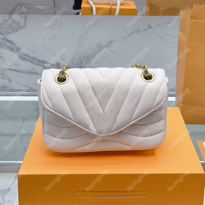 Fashion Crossbody Luxury Designer Shoulder Bags Message Bag 4 Colors Handbags Mini Pochette Totes Unisex Handbag Chian Strap Women Clutch Tote Pack Men Mini Wallet, Increase frieght
Fashion Crossbody Luxury Designer Shoulder Bags Message Bag 4 Colors Handbags Mini Pochette Totes Unisex Handbag Chian Strap Women Clutch Tote Pack Men Mini Wallet, Increase frieght
