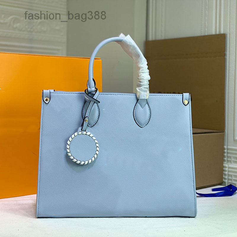 Evening Bags Large Capacity Tote Shopping Bag Women Shoulder Bags Handbags Purse Letter Embossed Decoration Travel Crossbody Purses Wallet, Blue
Evening Bags Large Capacity Tote Shopping Bag Women Shoulder Bags Handbags Purse Letter Embossed Decoration Travel Crossbody Purses Wallet, Blue