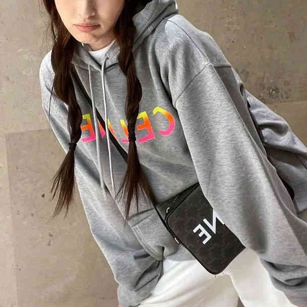 Designer Hoodies Celinn's Sweater High Autumn and Winter New Ce Letter Printing Loose Pullover Hooded Long Sleeved Men's Women's Outer High, Blue
Designer Hoodies Celinn's Sweater High Autumn and Winter New Ce Letter Printing Loose Pullover Hooded Long Sleeved Men's Women's Outer High, Blue