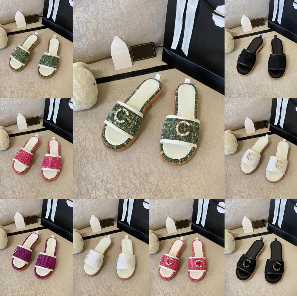 woolen Weave Slippers Luxury Sheepskin Lining Leisure Shoes Designer Chain Letter Sandal Women Summer Thick-Soled Sandals Sandy Beach Slipper, Not for individual sale
woolen Weave Slippers Luxury Sheepskin Lining Leisure Shoes Designer Chain Letter Sandal Women Summer Thick-Soled Sandals Sandy Beach Slipper, Not for individual sale
