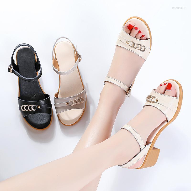 Sandals 2022 Summer Women's Wedge Heel Mother Shoes Mid-heel Flat Comfortable Casual Open Toe, White
Sandals 2022 Summer Women's Wedge Heel Mother Shoes Mid-heel Flat Comfortable Casual Open Toe, White