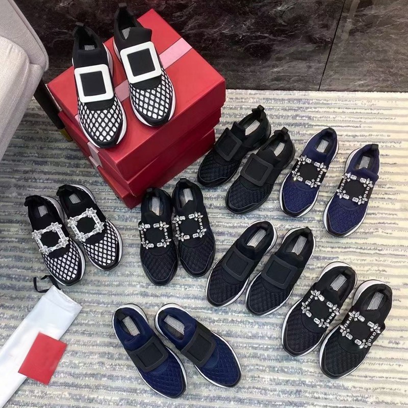 white Casual shoes women Travel leather Square buckle sneaker 100% cowhide lady Thick soled designer Running Trainers woman shoe platform gym sneakers size 35-39-40 
white Casual shoes women Travel leather Square buckle sneaker 100% cowhide lady Thick soled designer Running Trainers woman shoe platform gym sneakers size 35-39-40