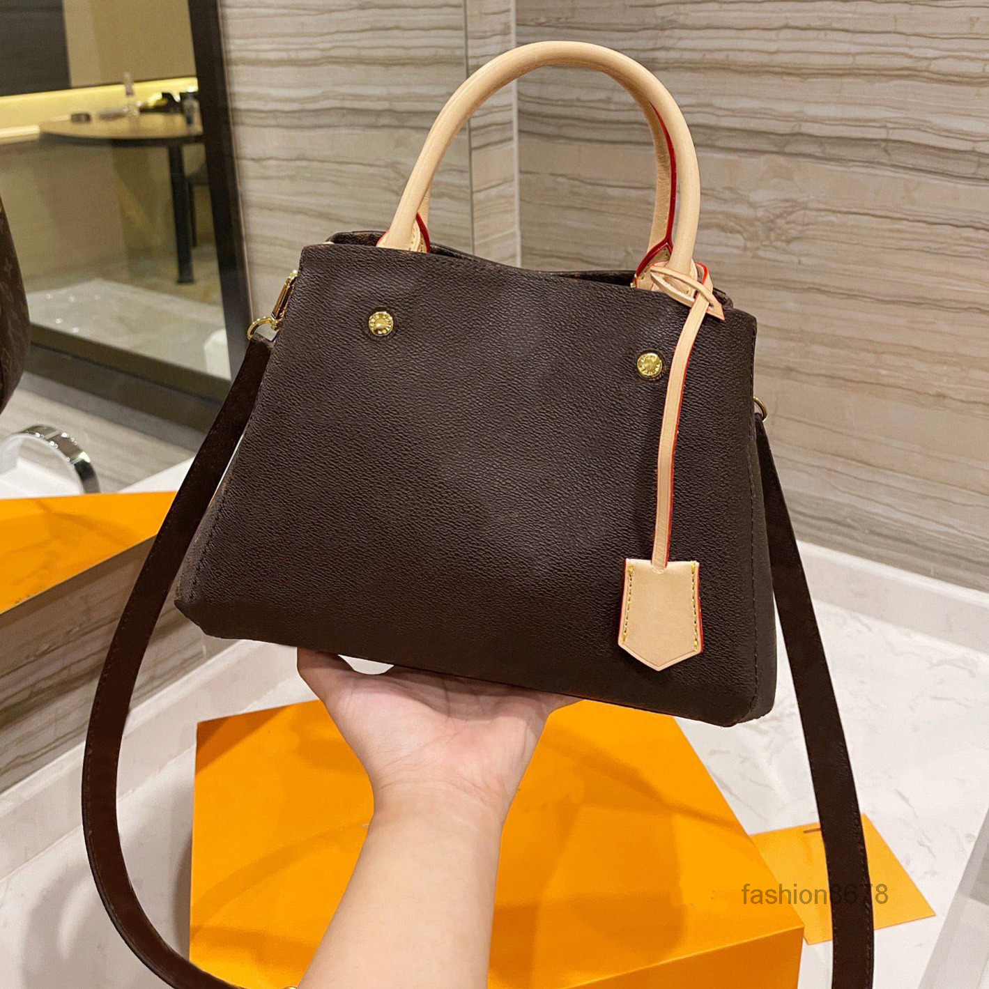 Evening Bags Handbag Designers Shell Bag Crossbody Shoulder Bags 2022 Purse Wallets Clutch Tote Lock Letters Floral Geometric Handle Keycha
Evening Bags Handbag Designers Shell Bag Crossbody Shoulder Bags 2022 Purse Wallets Clutch Tote Lock Letters Floral Geometric Handle Keycha