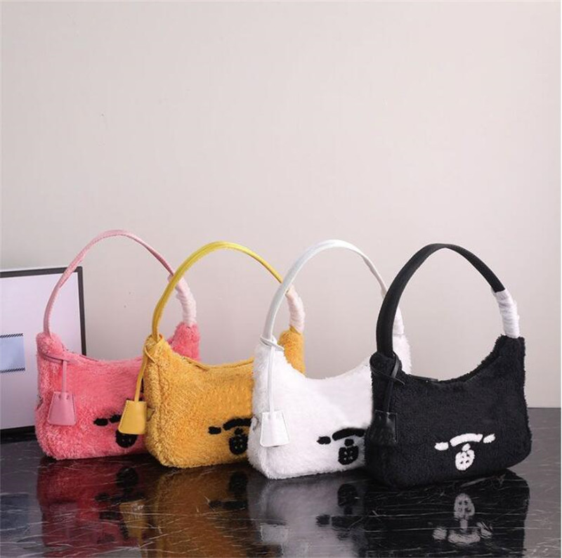 Top Quality Fur Bags Terry Fabric Tote Bag Fashion Women Handbags Designer Soft Furry Bags Stylish Luxury Shopping Totes Nylon Shoulder bag, White
Top Quality Fur Bags Terry Fabric Tote Bag Fashion Women Handbags Designer Soft Furry Bags Stylish Luxury Shopping Totes Nylon Shoulder bag, White