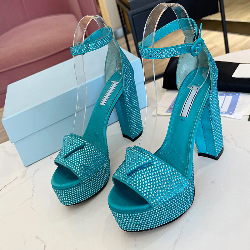 top quality Casual Shoes Luxury Designer Women Pary Dress Fashion Genuine Leather Platform Wedeges Woman Summer Sandals Runway Outfit Crystal Buckle Starp High Hee, As show
top quality Casual Shoes Luxury Designer Women Pary Dress Fashion Genuine Leather Platform Wedeges Woman Summer Sandals Runway Outfit Crystal Buckle Starp High Hee, As show