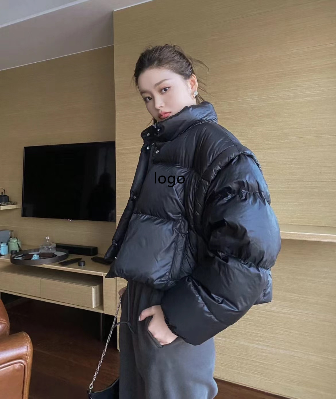 Designer Women Jacket Parkas Down triangle logo Coat Fashion Short Jacket Style Slim Corset Thick Outfit Windbreaker Pocket Outsize Lady Warm Coats, Hi
Designer Women Jacket Parkas Down triangle logo Coat Fashion Short Jacket Style Slim Corset Thick Outfit Windbreaker Pocket Outsize Lady Warm Coats, Hi