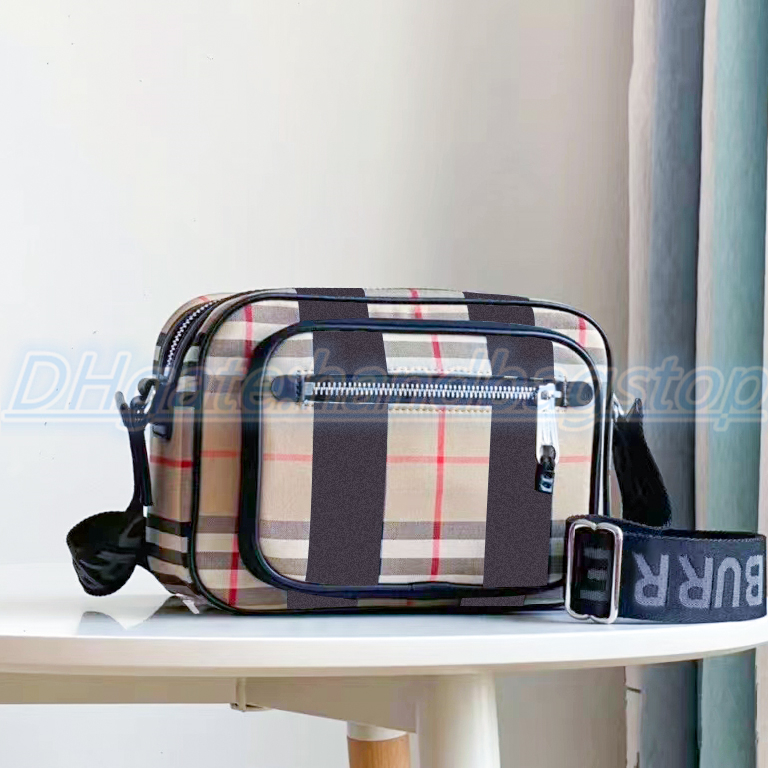 Luxury Designer Bag Vintage Check Leather mens crossbody Bag large brand fashion camera classic stripes nylon TB Women's wallet famous handbag totes Shoulder clutch
Luxury Designer Bag Vintage Check Leather mens crossbody Bag large brand fashion camera classic stripes nylon TB Women's wallet famous handbag totes Shoulder clutch