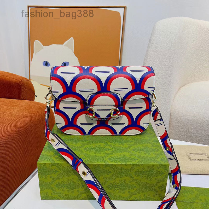 Evening Bags Women Shoulder Bag Cross Body Bags Leather High Quality Buckle Flap Square Handbags Purse Classic Woven Stripe Shoulder Strap Clutch Wallet
Evening Bags Women Shoulder Bag Cross Body Bags Leather High Quality Buckle Flap Square Handbags Purse Classic Woven Stripe Shoulder Strap Clutch Wallet