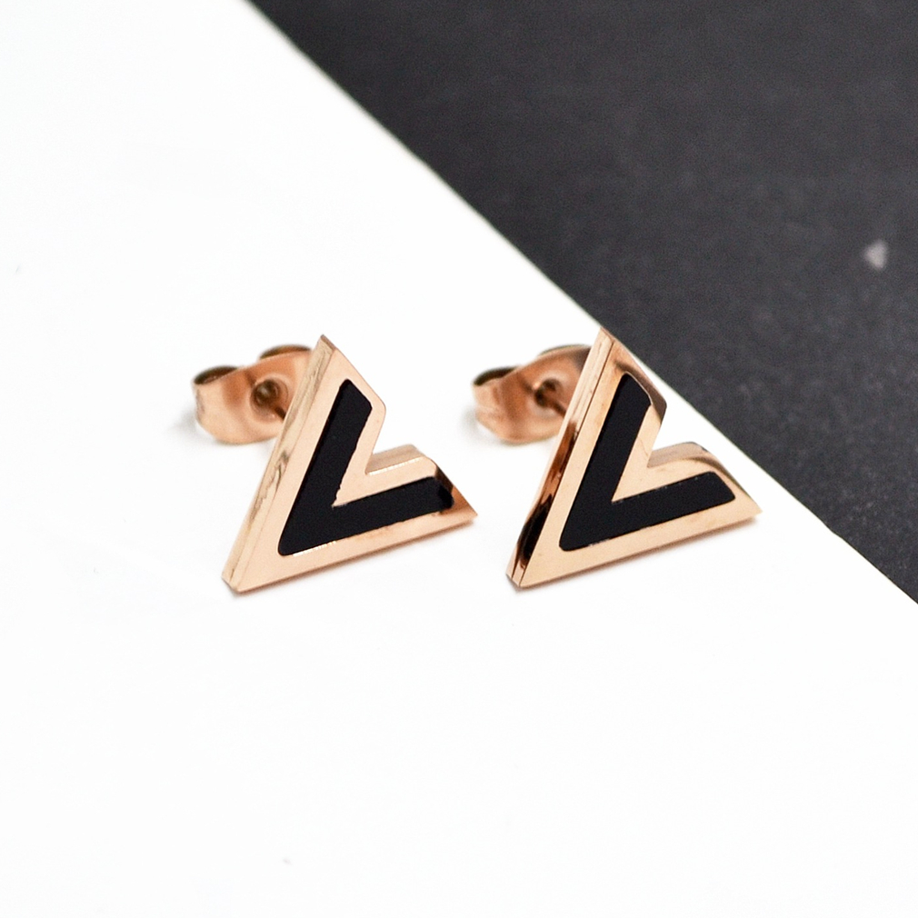 V Letter Studs Earrings for Women Black Rose Gold Fashion Design Titanium Steel Simple Statement Vintage 316L Stainless Steel Jewelry Never Fade Not A