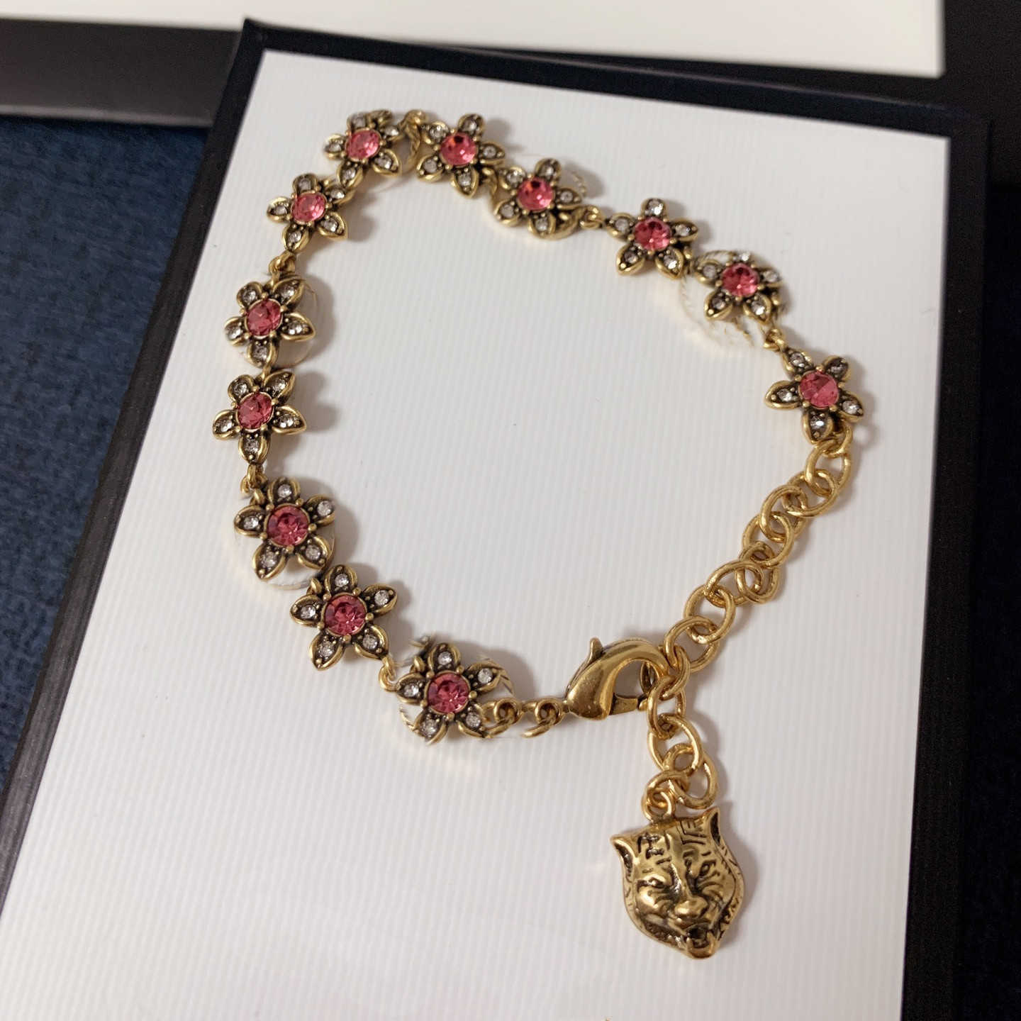 Woman Chain Bracelet Size Brass Material Bracelets for luxury designer Top Bracelet High Quality Jewelry Supply
Woman Chain Bracelet Size Brass Material Bracelets for luxury designer Top Bracelet High Quality Jewelry Supply