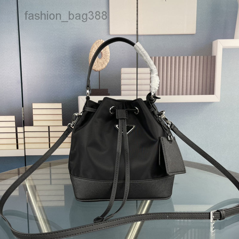 Evening Bags Nylon Bucket Bag Shoulder Bag Cross Body Bags Handbag Fashion Lady Shopping High Quality Totes Perfect Handbags Women Purse, Black
Evening Bags Nylon Bucket Bag Shoulder Bag Cross Body Bags Handbag Fashion Lady Shopping High Quality Totes Perfect Handbags Women Purse, Black
