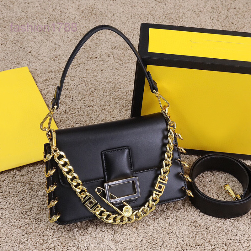 Evening Bags Handbag Shoulder Bag Cross Body Bags Women Tote Purse Cowhide Material Chain Short Hand Strap Side Pins Decorate Interior Zipper Pocket
Evening Bags Handbag Shoulder Bag Cross Body Bags Women Tote Purse Cowhide Material Chain Short Hand Strap Side Pins Decorate Interior Zipper Pocket