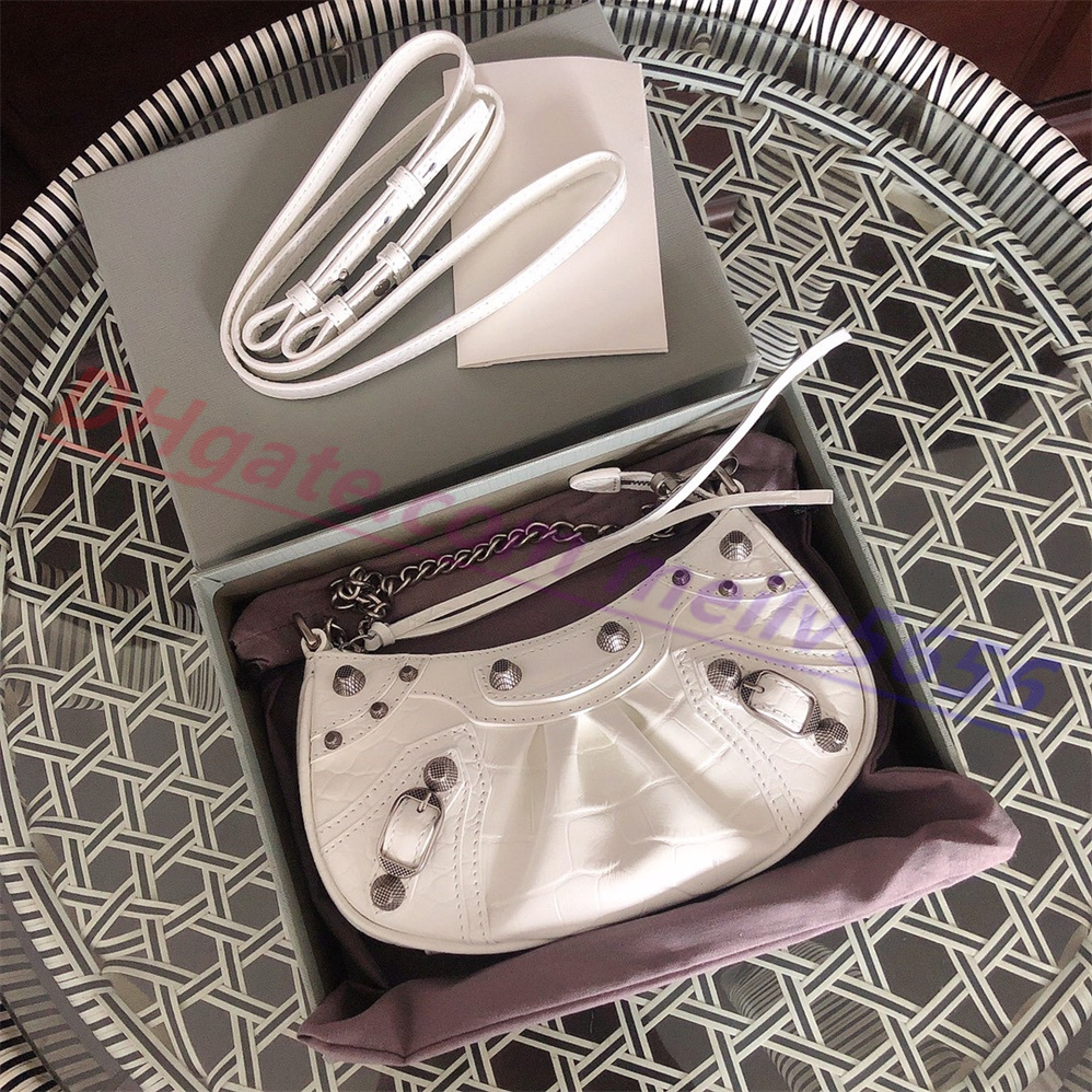 High Luxury genuine motorcycle bag women luxury fashion shoulder cool girl crossover Pink Mini wax black silver red white bags women's handbag purse
High Luxury genuine motorcycle bag women luxury fashion shoulder cool girl crossover Pink Mini wax black silver red white bags women's handbag purse