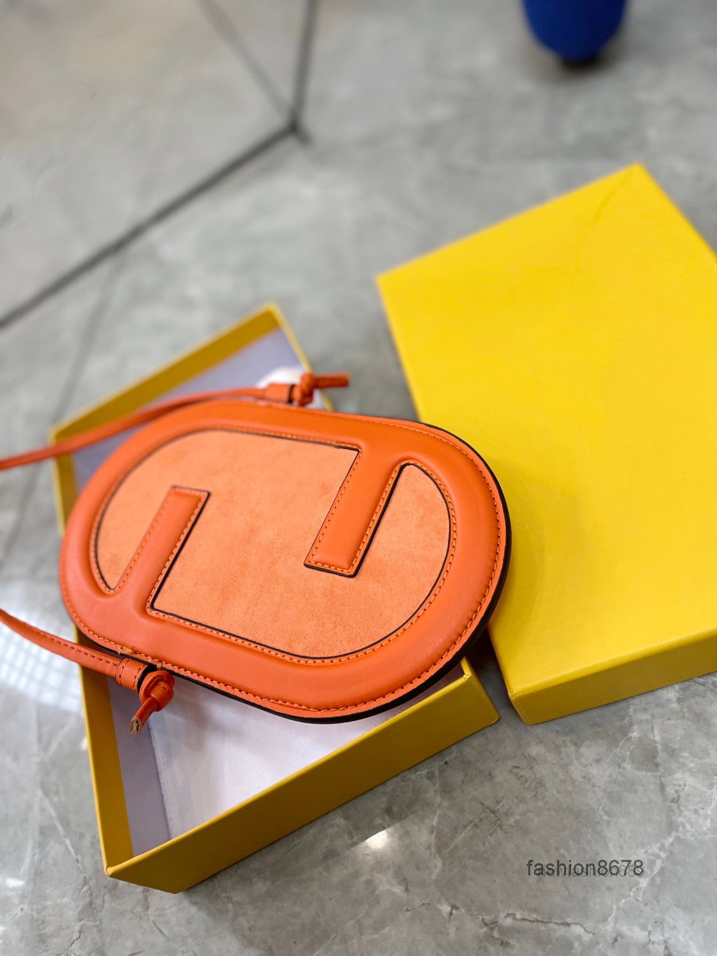 Bags Designer Woman Fashion Letters Mobile Phone Bag Handbags Wholesale Shoulder Bag Designers Handbag Lady Leather Wall 2022 top quality
Bags Designer Woman Fashion Letters Mobile Phone Bag Handbags Wholesale Shoulder Bag Designers Handbag Lady Leather Wall 2022 top quality