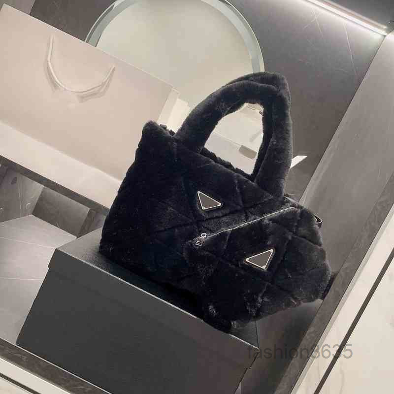 Evening Bags Cross Body Bags Tote Women White Two-piece Suit Handbag Shoulder High Capacity Luxury Brand Designer Crossbody Female Purses 1
Evening Bags Cross Body Bags Tote Women White Two-piece Suit Handbag Shoulder High Capacity Luxury Brand Designer Crossbody Female Purses 1