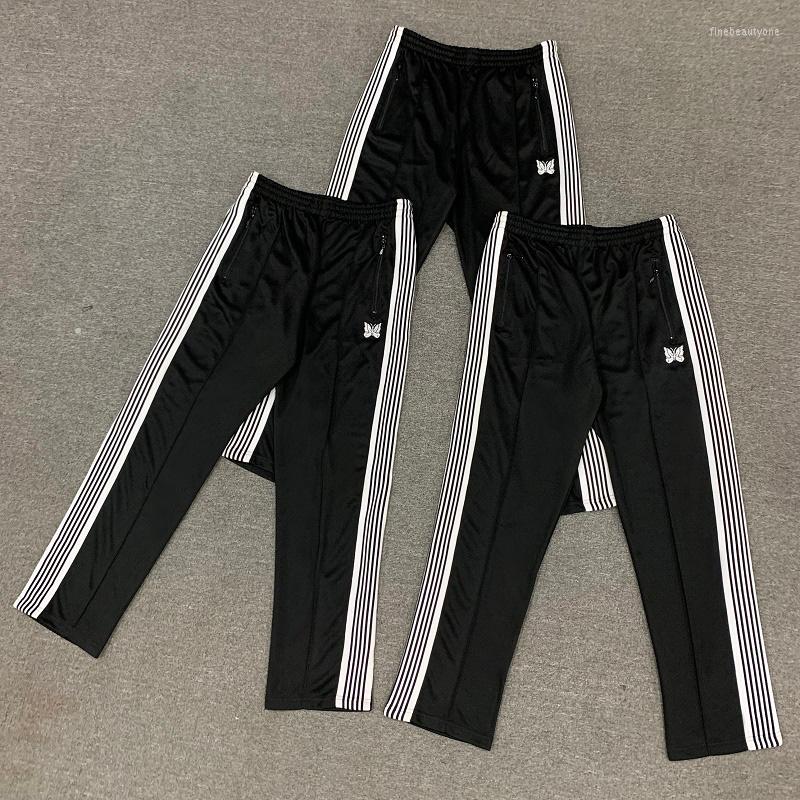 Men' Pants Needles Casual Sweatpants Both Sides Black White Stripe Classic Embroidery Men Women All-match Loose Retro AWGE Trousers
Men' Pants Needles Casual Sweatpants Both Sides Black White Stripe Classic Embroidery Men Women All-match Loose Retro AWGE Trousers