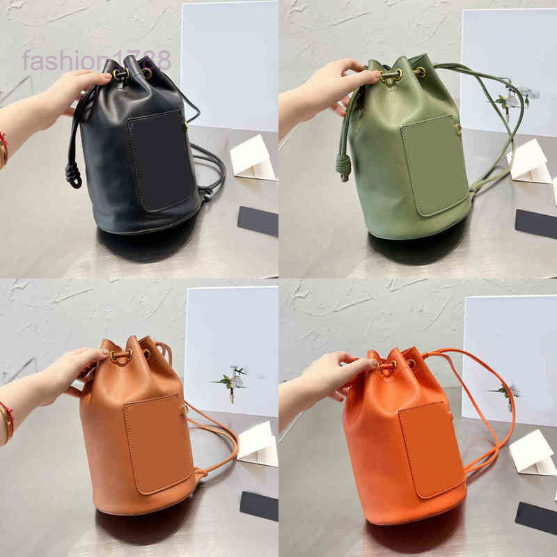 Evening Bags Lychee Bucket Tote Bag Ladies Designer Handbags Vintage Drawstring Bucket Casual Lady Shopping Purses
Evening Bags Lychee Bucket Tote Bag Ladies Designer Handbags Vintage Drawstring Bucket Casual Lady Shopping Purses