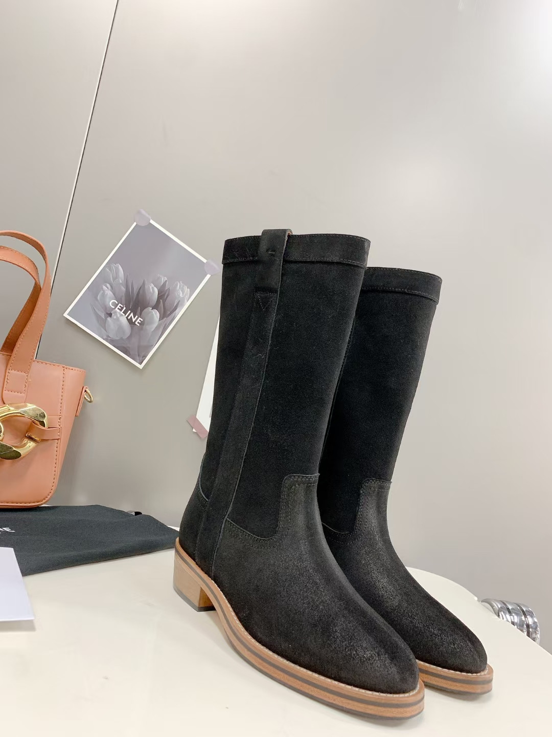 designer boots australia martin booties boot over the knee womens boots Australie winter shoes black and brown color soft real leather size 35-40
designer boots australia martin booties boot over the knee womens boots Australie winter shoes black and brown color soft real leather size 35-40