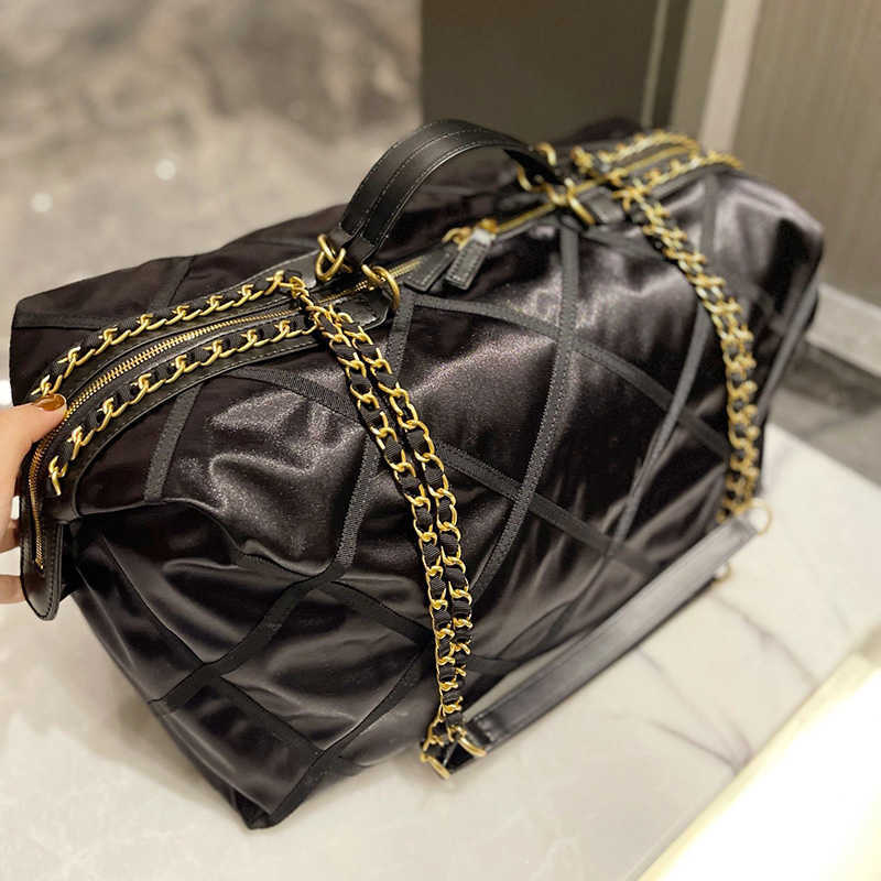 evening bag Mens Womens Designer Classic Sport Travel Bowling Nylon Bags Quilted Handle Totes GHW Matelasse Chain Crossbody Shoulder, Black
evening bag Mens Womens Designer Classic Sport Travel Bowling Nylon Bags Quilted Handle Totes GHW Matelasse Chain Crossbody Shoulder, Black