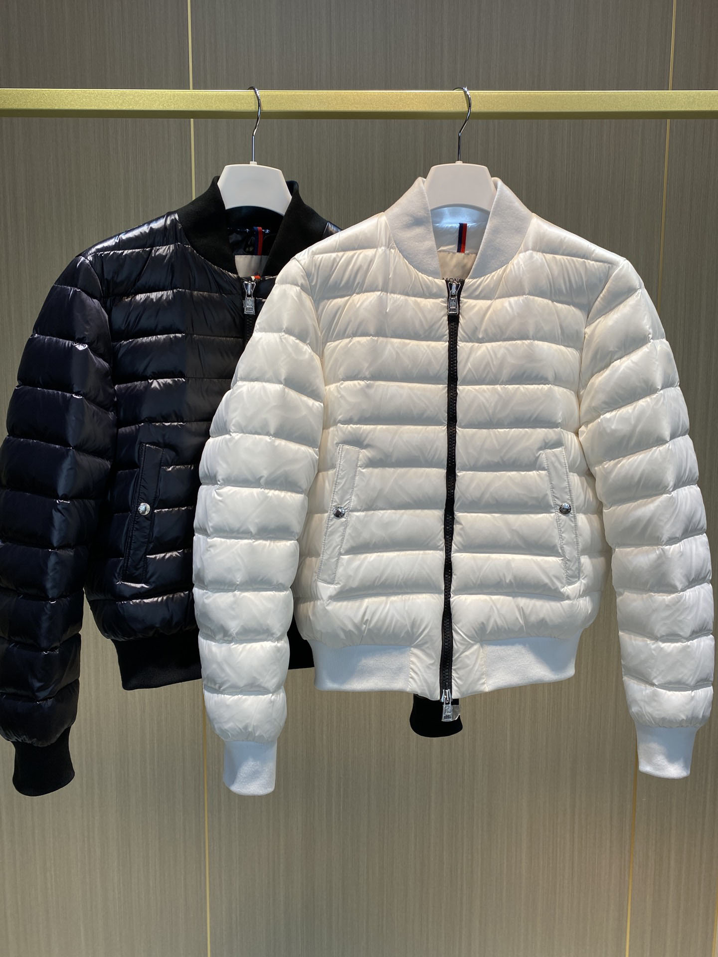 Monclair 2 Colors maya down jackets mens and womens 'NFC' France Luxury Brand Highs quality jacket Same style for men ands women Size --5, Sold out
Monclair 2 Colors maya down jackets mens and womens 'NFC' France Luxury Brand Highs quality jacket Same style for men ands women Size --5, Sold out