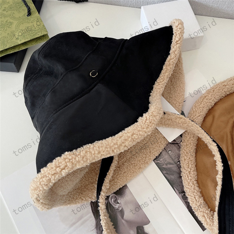 Wool Wide Brim Hats Womens Designer Bucket Hat For Men Fashion Warm Flat Fitted Hats Solid Winter Bonnet With Band, Black
Wool Wide Brim Hats Womens Designer Bucket Hat For Men Fashion Warm Flat Fitted Hats Solid Winter Bonnet With Band, Black