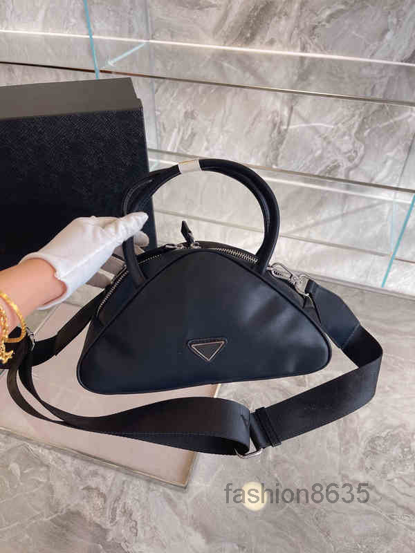 Evening Bags Ins Style Triangle Bags Women Handbag Shoulder Leather Luxury Designer Brand Crossbody Female Purses 220317Multi Pochette, Blue
Evening Bags Ins Style Triangle Bags Women Handbag Shoulder Leather Luxury Designer Brand Crossbody Female Purses 220317Multi Pochette, Blue
