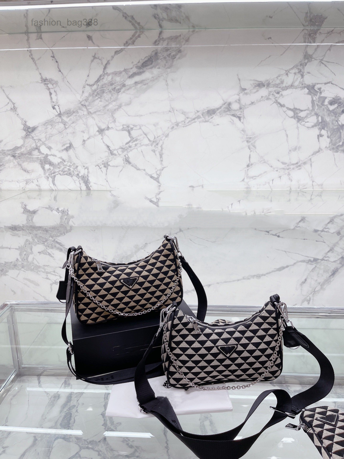 Evening Bags Fashion Patchwork Shoulder Bags Luxury Designer Bags Crossbody Handbags Underarm bag, White
Evening Bags Fashion Patchwork Shoulder Bags Luxury Designer Bags Crossbody Handbags Underarm bag, White