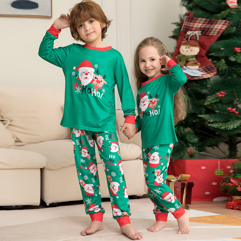 Family Matching Outfits Christmas Pajamas Santa Print Pijama Autumn Winter Parentchild A of Three Foreign Trade Clothes 220914