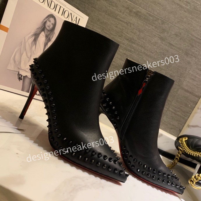 World Tour Desert Women Designer Boots Platform 34-41 Real Leather Chelsea boot Spaceship Ankle Boots Heel flamingos medal Winter hj220904, 02
World Tour Desert Women Designer Boots Platform 34-41 Real Leather Chelsea boot Spaceship Ankle Boots Heel flamingos medal Winter hj220904, 02